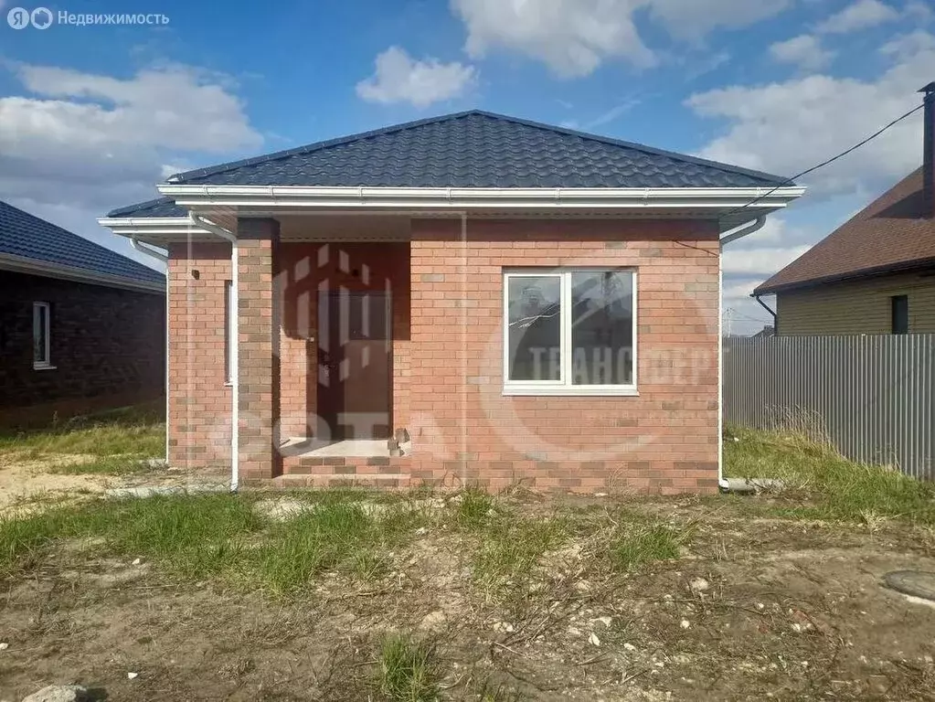 Дом в село Новая Усмань, улица Минина, 87 (87 м) - Фото 0