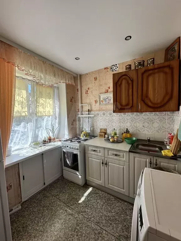 2-к. квартира, 42 м, 2/5 эт. - Фото 0