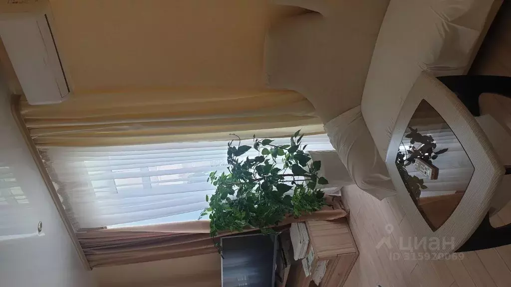 Комната Приморский край, Владивосток ул. Леонова, 25 (25.0 м) - Фото 1