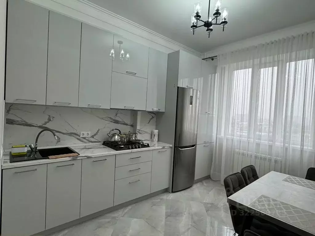 2-к кв. Дагестан, Махачкала ул. Эльзы Ибрагимовой, 13 (75.0 м) - Фото 1