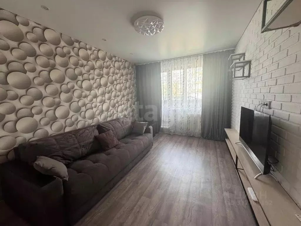 2-к кв. Кемеровская область, Кемерово ул. Федоровского, 24 (44.5 м) - Фото 0