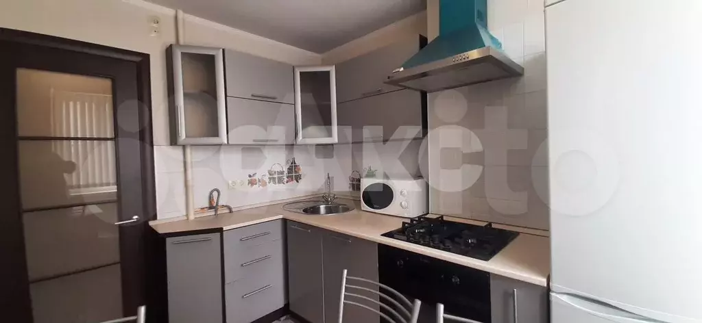 2-к. квартира, 45 м, 4/9 эт. - Фото 1