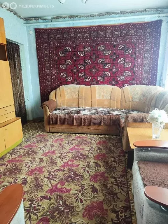 3-комнатная квартира: Белогорье, Заводская улица, 21 (41 м) - Фото 1