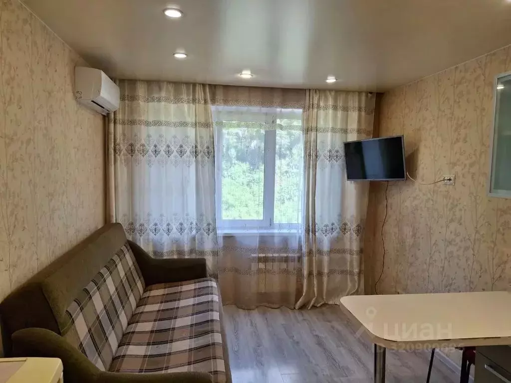 Студия Приморский край, Владивосток Некрасовская ул., 52 (17.0 м) - Фото 0