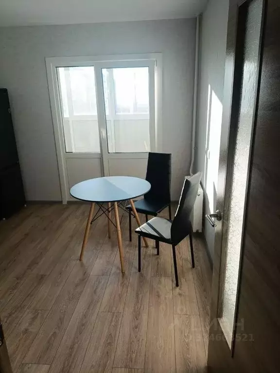 1-к кв. Воронежская область, Новоусманский район, пос. Отрадное бул. ... - Фото 2