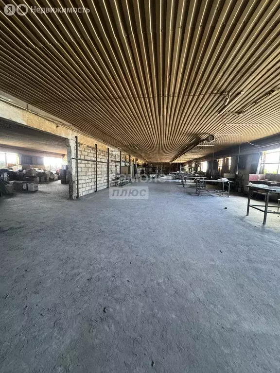 Помещение свободного назначения (1500 м) - Фото 2