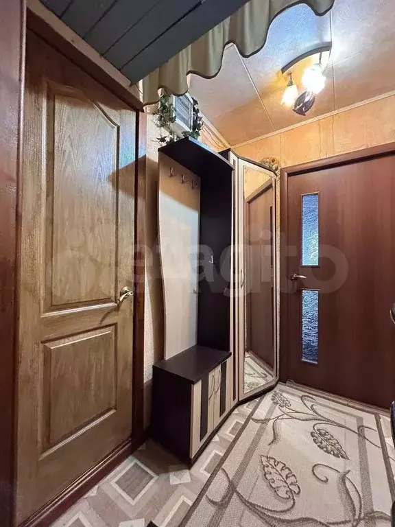 Комната 35,2 м в 2-к., 5/5 эт. - Фото 0