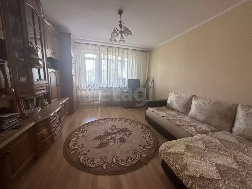 2-к кв. Брянская область, Почеп ул. Строителей, 17 (62.3 м) - Фото 0
