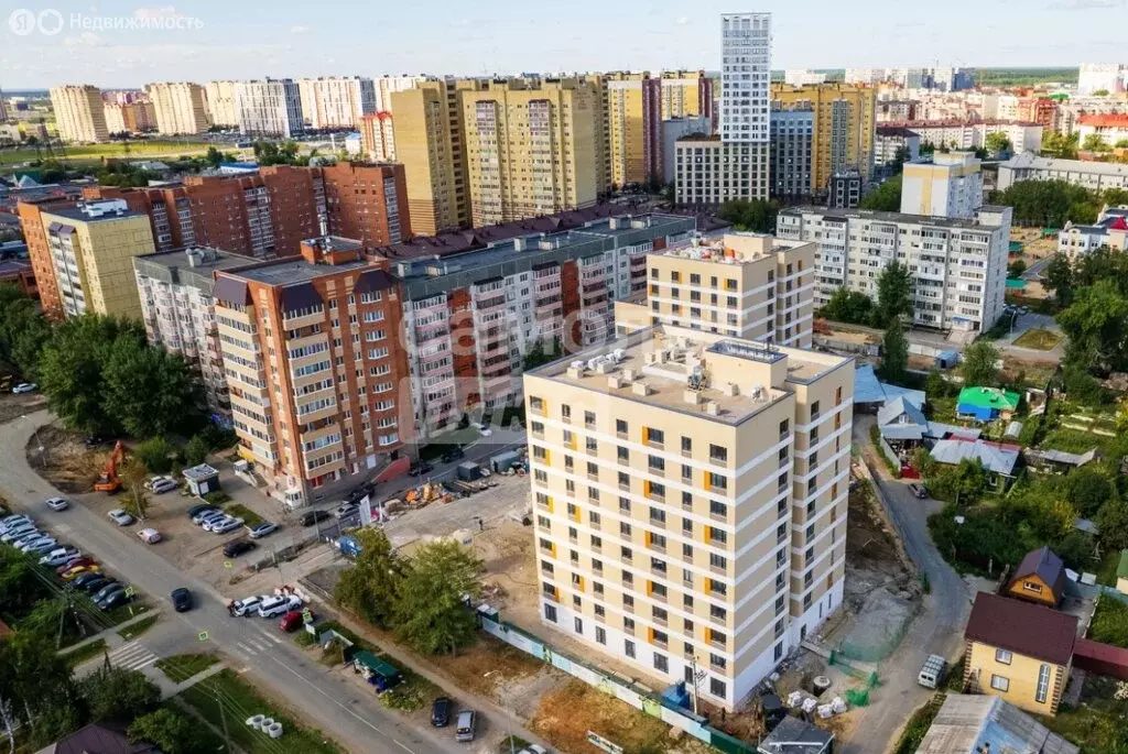 Квартира-студия: Тюмень, улица 9 Января, 160к1 (21.7 м) - Фото 1