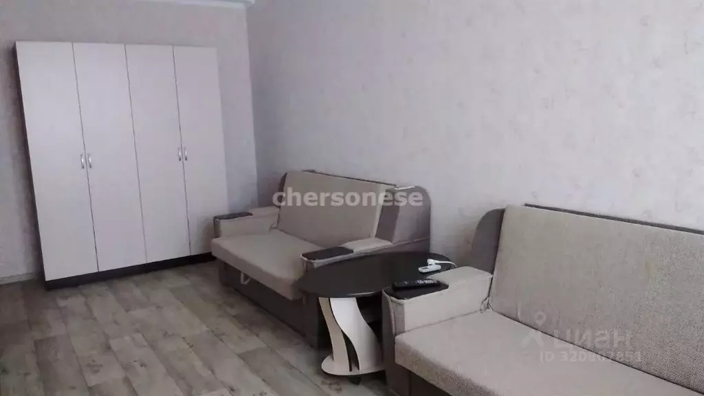 2-к кв. Севастополь ул. Богданова, 33 (50.0 м) - Фото 1