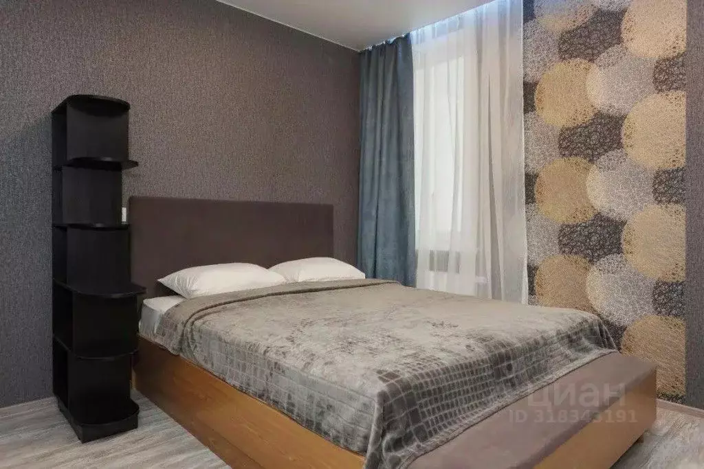 1-к кв. Свердловская область, Екатеринбург ул. Азина, 22/7 (27.0 м) - Фото 0