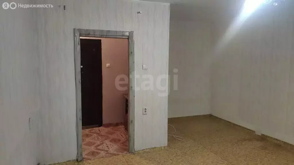 1-комнатная квартира: 6-й микрорайон, 21 (40.7 м) - Фото 2