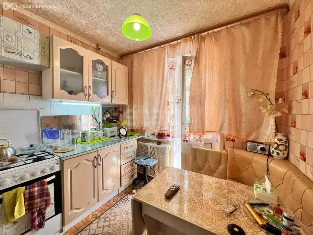 1-комнатная квартира: Редкино, улица Фадеева, 10 (33 м) - Фото 0