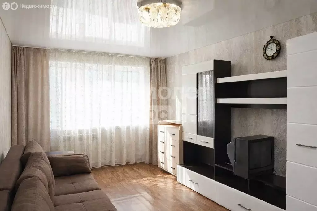 2-комнатная квартира: Верхний Уфалей, улица Строителей, 40А (48.6 м) - Фото 1