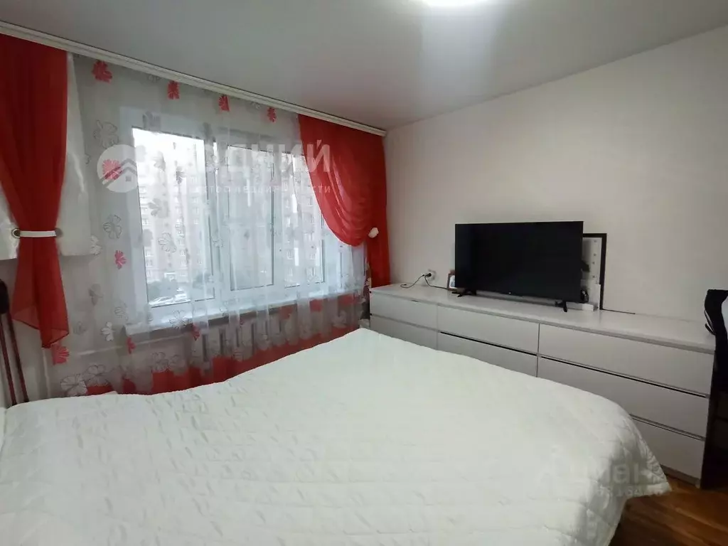 3-к кв. Чувашия, Чебоксары ул. Константина Иванова, 81 (72.6 м) - Фото 1
