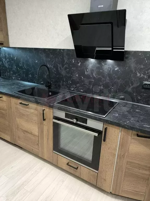 2-к. квартира, 61 м, 2/9 эт. - Фото 1