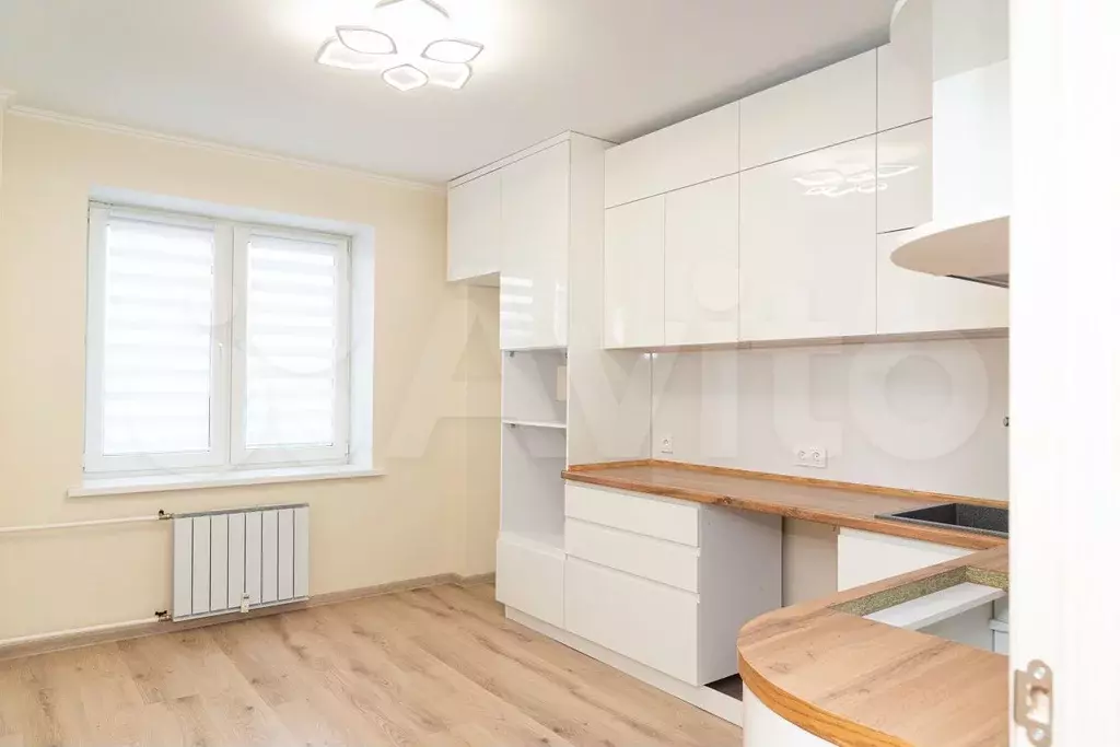 3-к. квартира, 76,5 м, 2/10 эт. - Фото 0