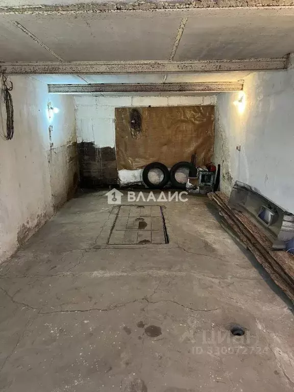 Гараж в Бурятия, Улан-Удэ просп. 50-летия Октября, 42 (24 м) - Фото 2