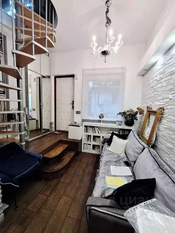 1-к кв. Крым, Ялта ул. Дмитриева, 9Б (40.0 м) - Фото 1