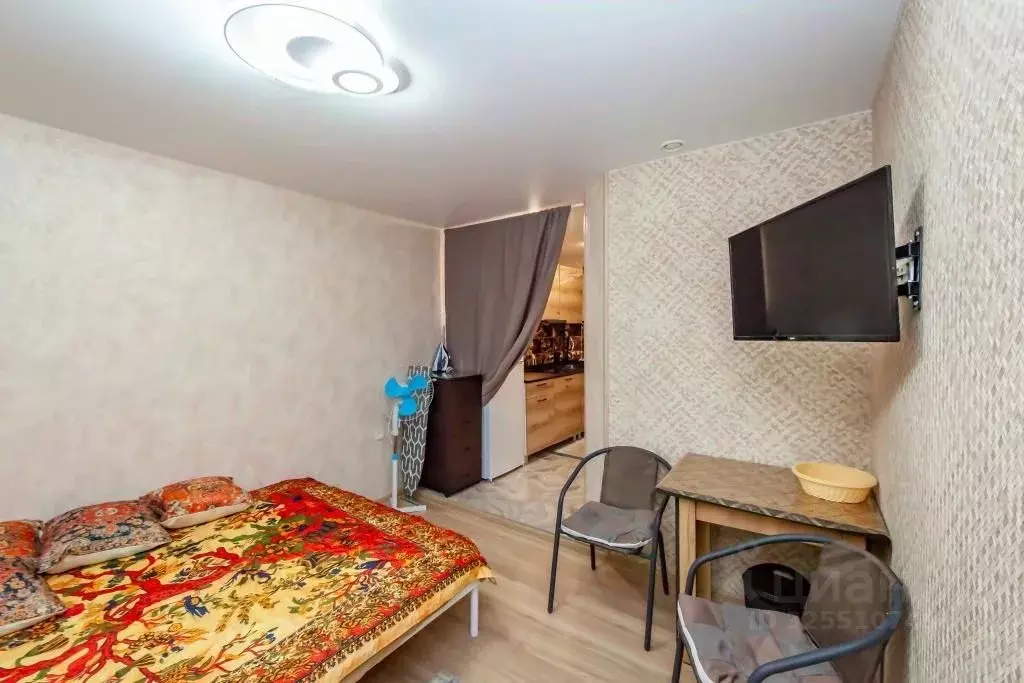 1-к кв. Крым, Симферополь ул. Железнодорожная, 3 (30.0 м) - Фото 1