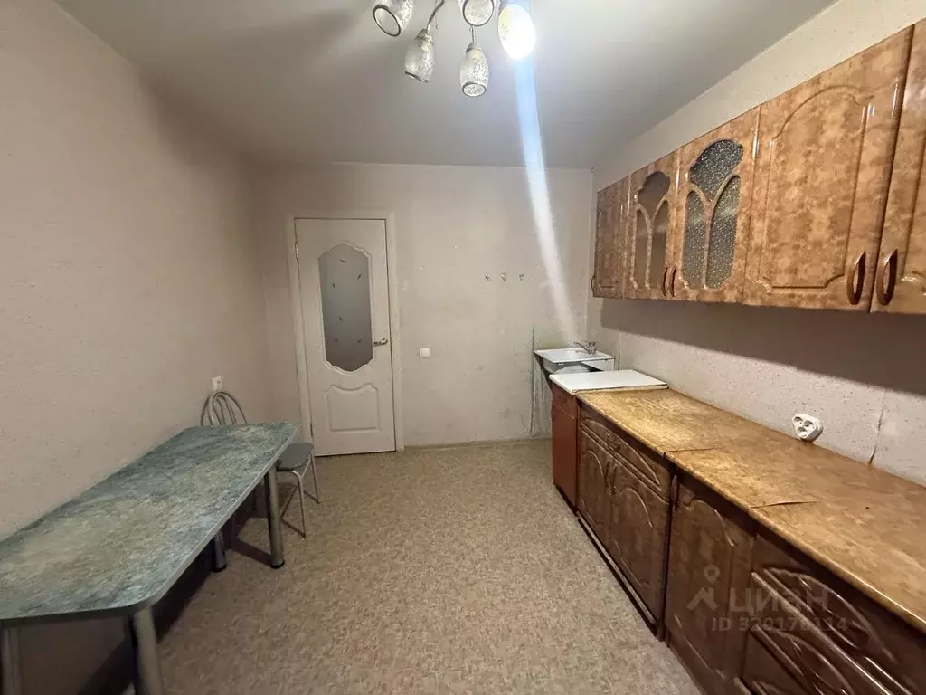 3-к кв. Саратовская область, Саратов Московское ш., 16Б (70.0 м) - Фото 2
