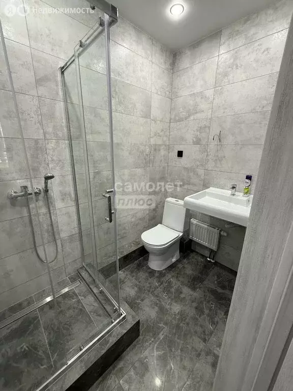2-комнатная квартира: Пенза, улица Измайлова, 38к2 (65 м) - Фото 0