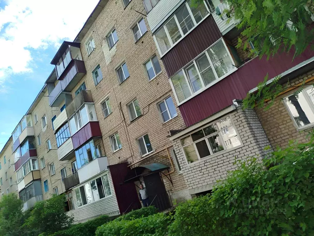 2-к кв. Калужская область, Киров ул. Жмакина, 1А (45.8 м) - Фото 2