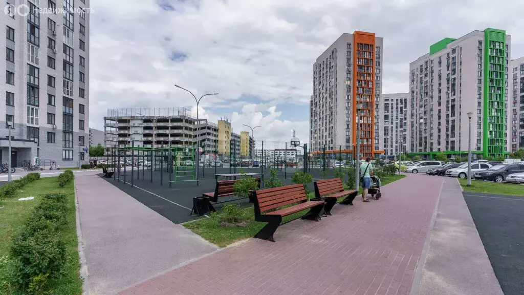 Квартира-студия: Тюмень, Комбинатская улица, 54к2 (33.1 м) - Фото 1