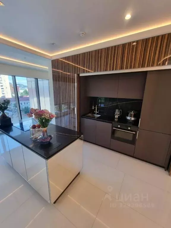 3-к кв. Приморский край, Владивосток ул. Арсеньева, 2А (101.0 м) - Фото 2