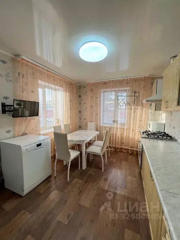 Дом в Челябинская область, с. Агаповка ул. Известковая (136 м) - Фото 1