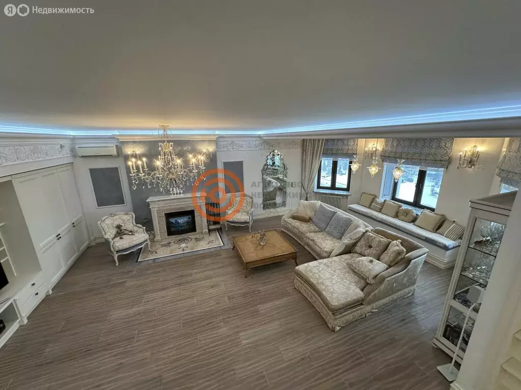 8-комнатная квартира: Тюмень, улица Герцена, 84/2 (200 м) - Фото 1