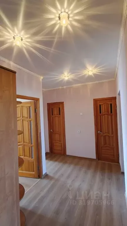 3-к кв. Башкортостан, Мелеуз ул. Кочеткова, 6 (72.4 м) - Фото 0