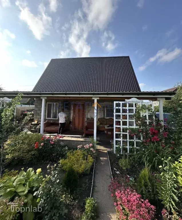 Дом в Саратовская область, Балаковский район, Натальинское ... - Фото 1