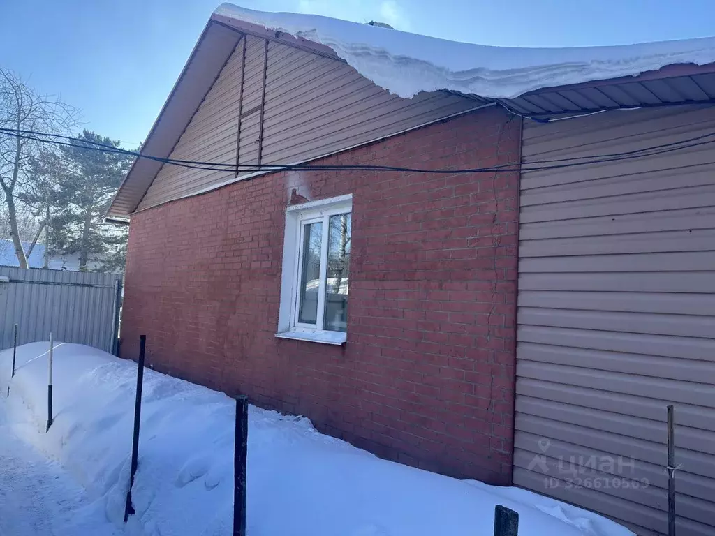 Дом в Омская область, Горьковский район, с. Октябрьское ул. Романенко ... - Фото 2