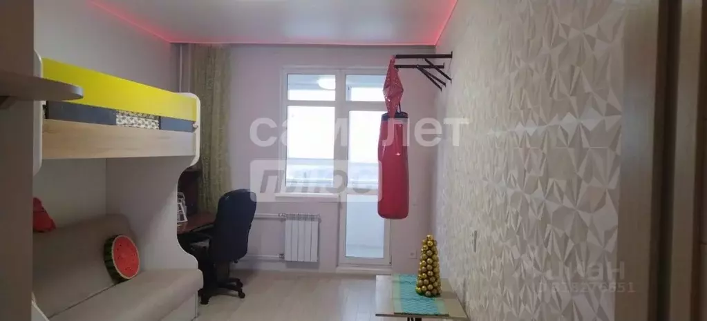 2-к кв. Омская область, Омск ул. Красный Путь, 143к5 (54.0 м) - Фото 0