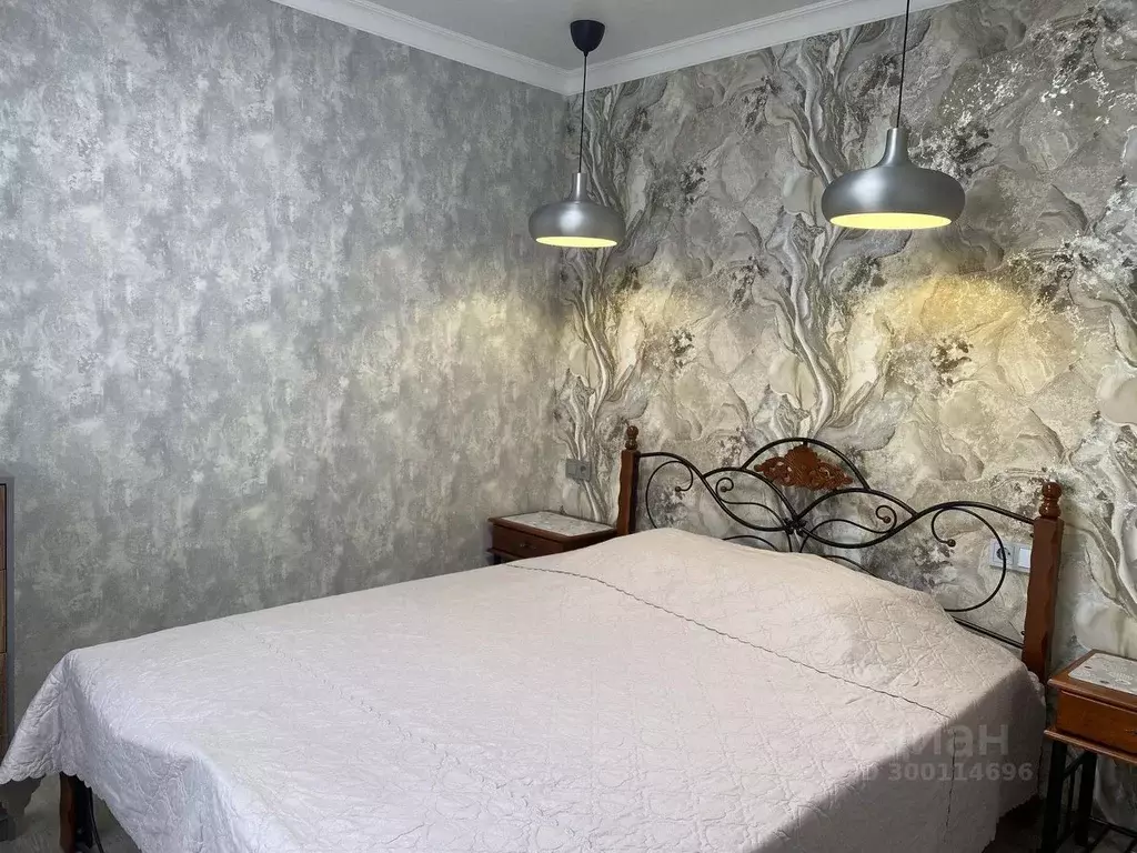 Дом в Краснодарский край, Геленджик Ульяновская ул., 56 (100 м) - Фото 0