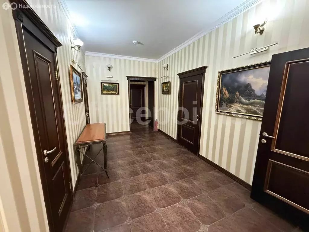 Офис (254 м) - Фото 1