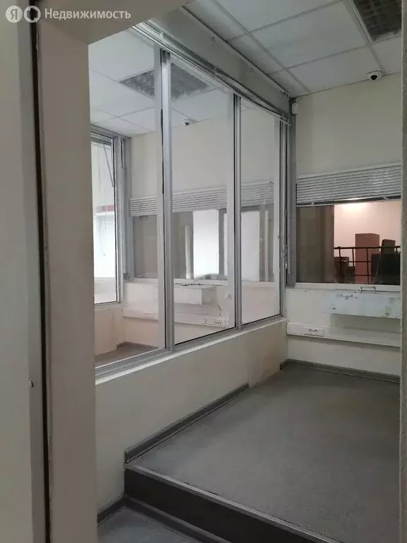 Офис (1120 м) - Фото 2