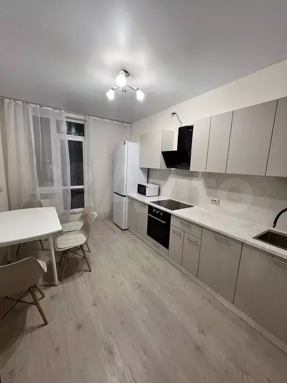 3-к. квартира, 77,3 м, 8/12 эт. - Фото 1