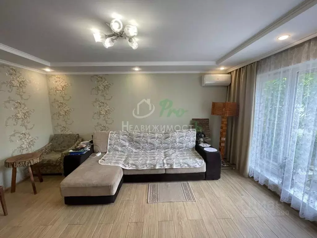 Дом в Краснодарский край, Ейск ул. Космонавтов (110 м) - Фото 1