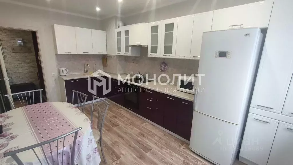 3-к кв. Белгородская область, Старый Оскол Северный мкр, 34 (63.0 м) - Фото 2