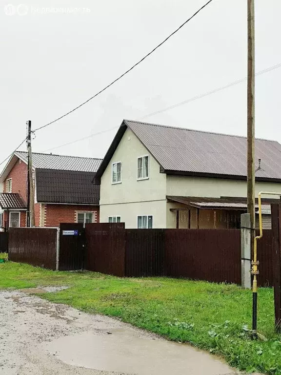 Дом в село Патруши, улица Революции, 13Б (162.7 м) - Фото 0