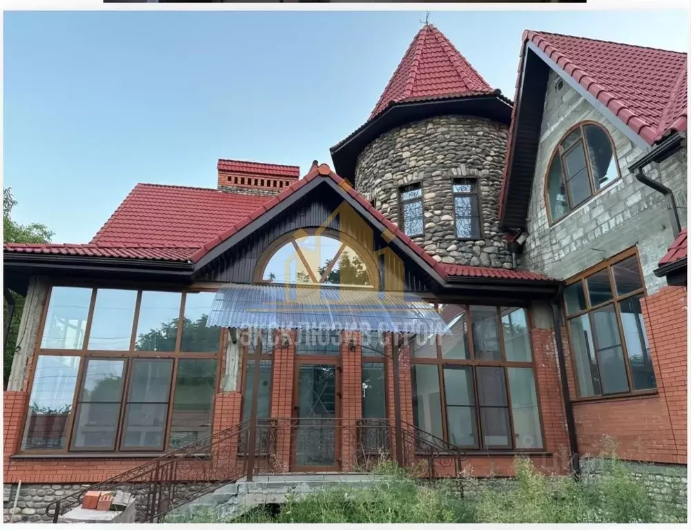 Коттедж в Ставропольский край, Пятигорск городской округ, пос. ... - Фото 1