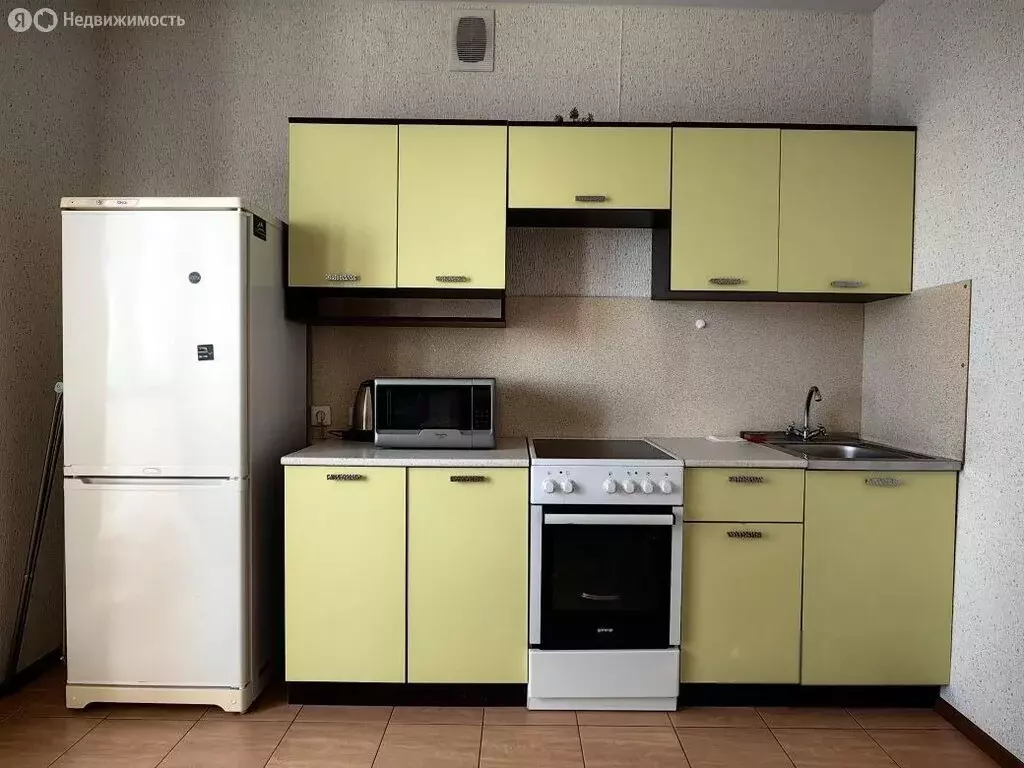1-комнатная квартира: Тюмень, улица Максима Горького, 83 (43 м) - Фото 0