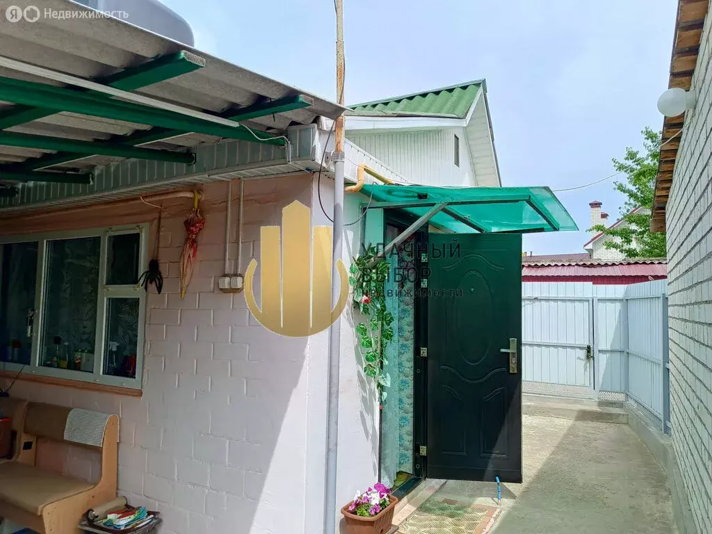 Дом в Ростовская область, Белая Калитва (20 м) - Фото 1