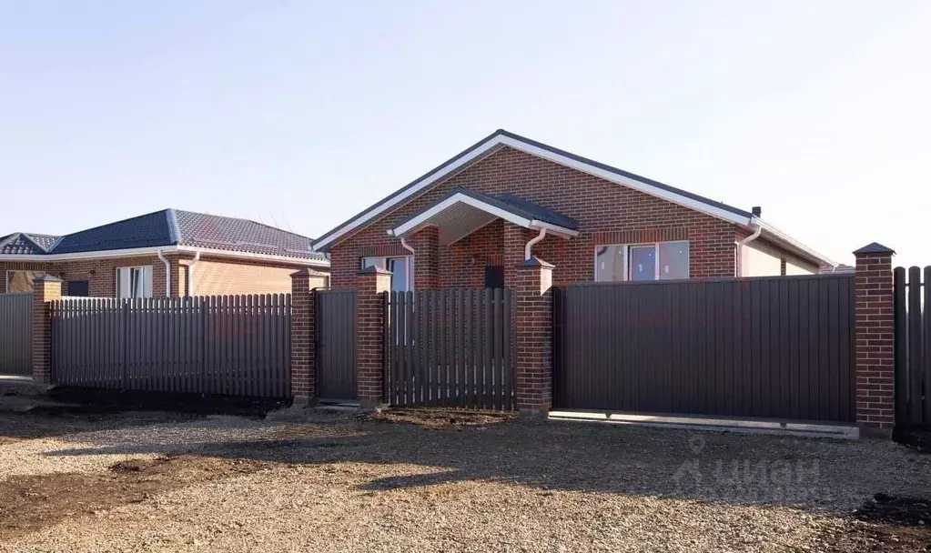 Дом в Ростовская область, Аксайский район, Щепкинское с/пос, пос. ... - Фото 1