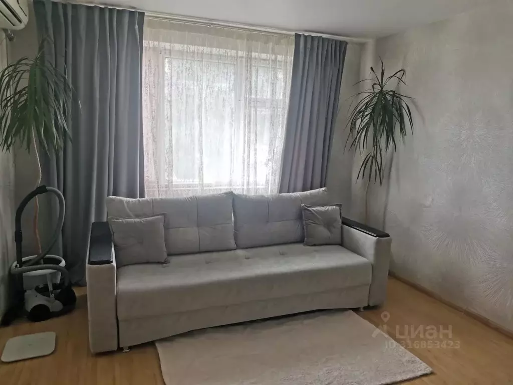 2-к кв. Краснодарский край, Геленджик ул. Кирова, 66 (37.3 м) - Фото 1