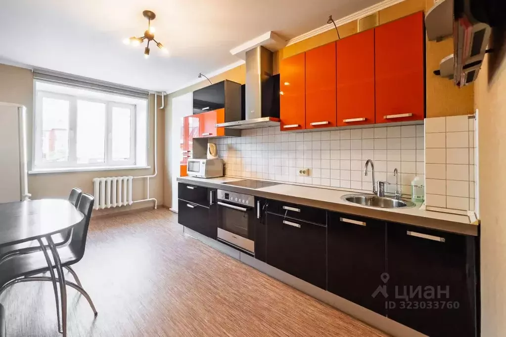 3-к кв. Ульяновская область, Ульяновск пер. 2-й Мира, 26 (100.0 м) - Фото 1