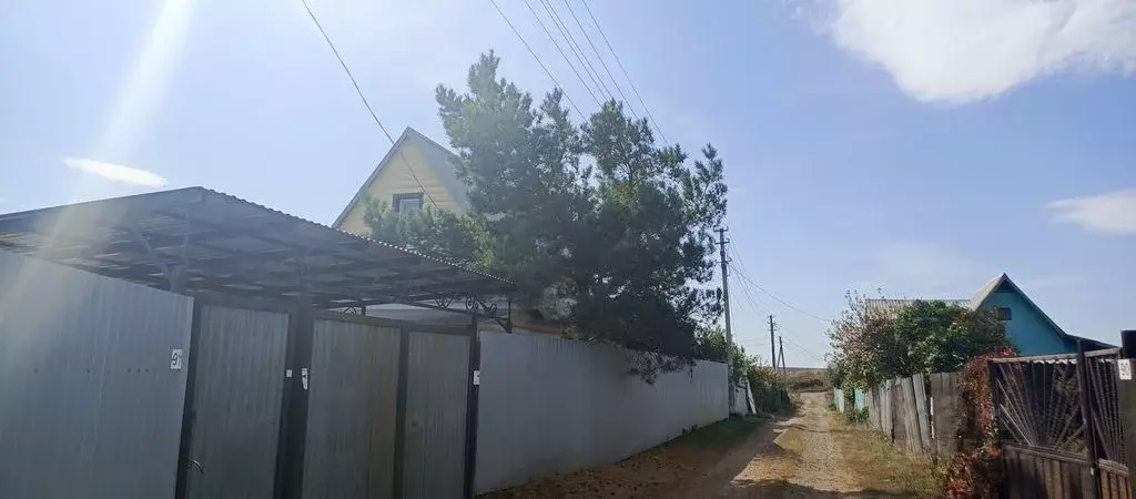 Дом в Оренбургская область, Сакмарский район, Татаро-Каргалинский ... - Фото 2