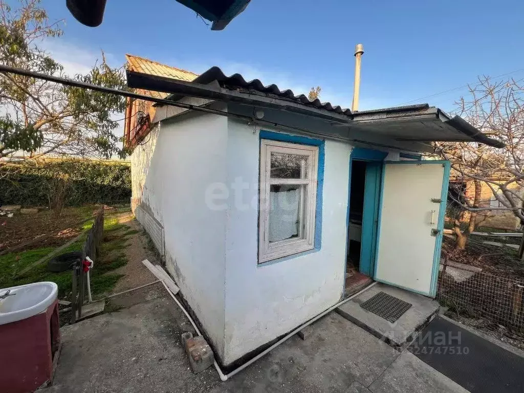 Дом в Крым, Феодосия муниципальный округ, Приморский пгт ул. Шевченко ... - Фото 1